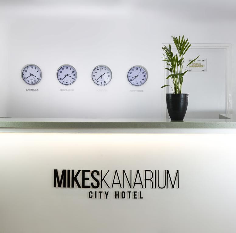 Mikes Kanarium City Hotel Larnaca Exterior foto